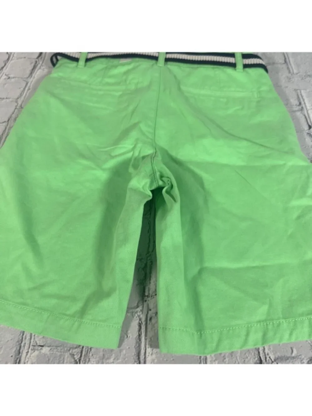 The Children's Place Boys Youth Size 8 Belted Chino Shorts Green Parakeet NEW